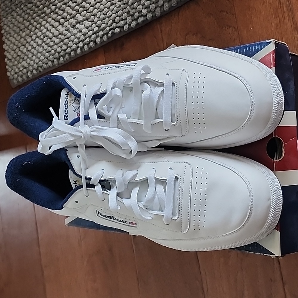 Classic Reebok Club C